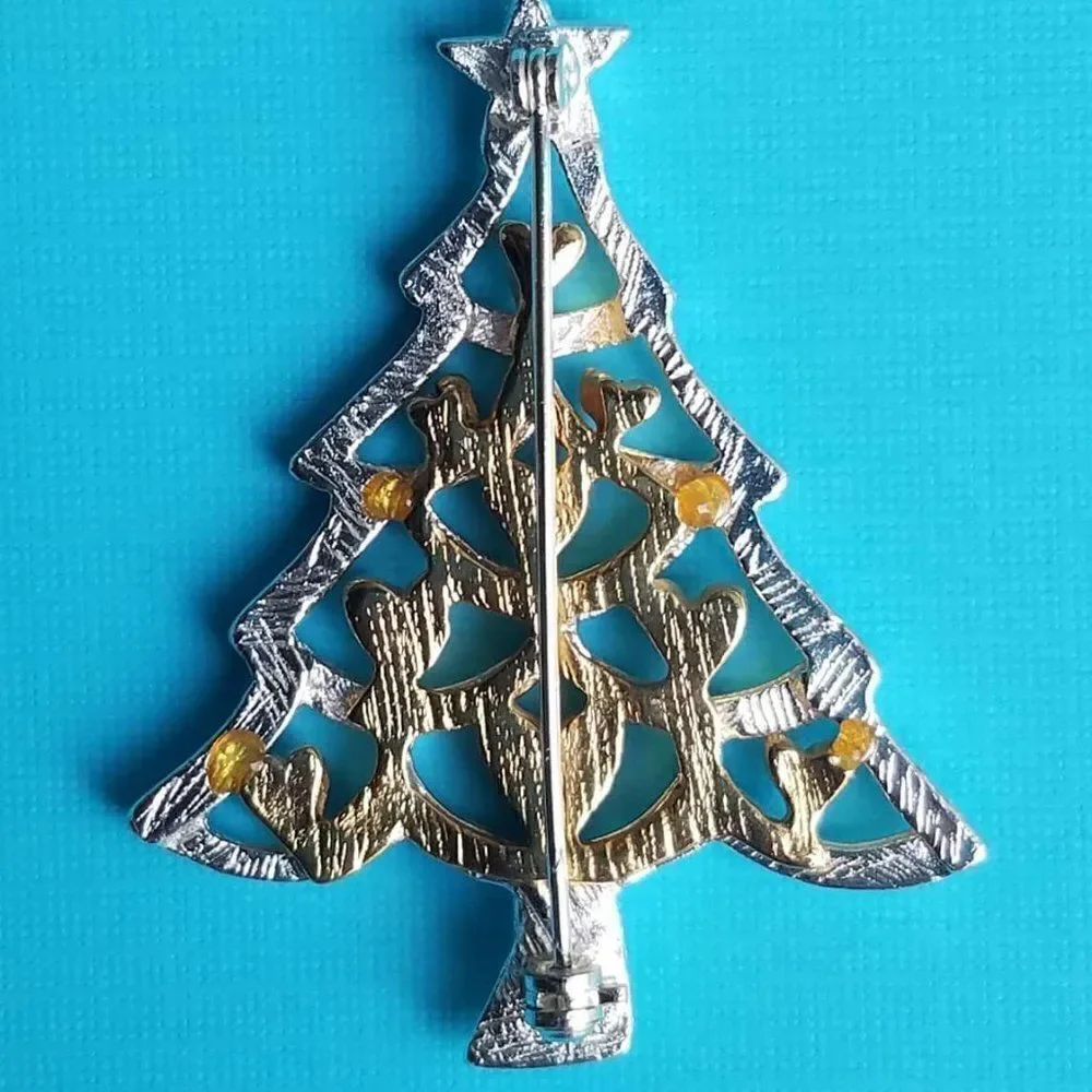 Christmas Tree Pin/Brooch Decorated in Hearts